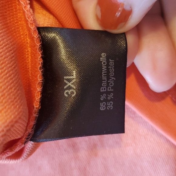 Daily Comfort Short Sleeve Butterfly Graphic 1/4 Zip Pullover Sz. 3XL Top - Picture 9 of 13